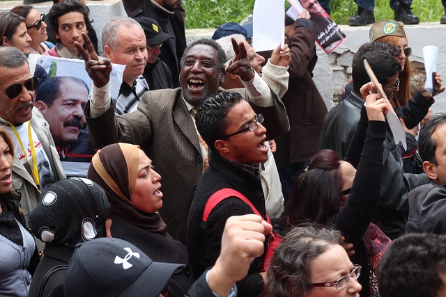 Arabikevään mielenilmaukset alkoivat Tunisiassa. Kuva: Amine GHRABI (CC BY 2.0)