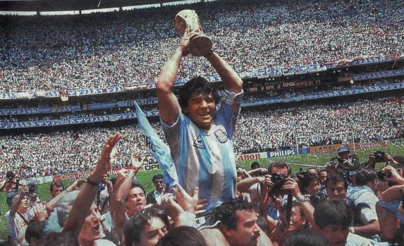 Maradona_cup_azteca